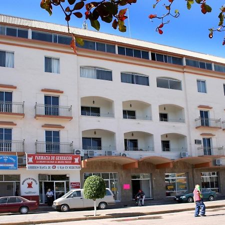 Hotel Davimar Guamuchil Екстериор снимка