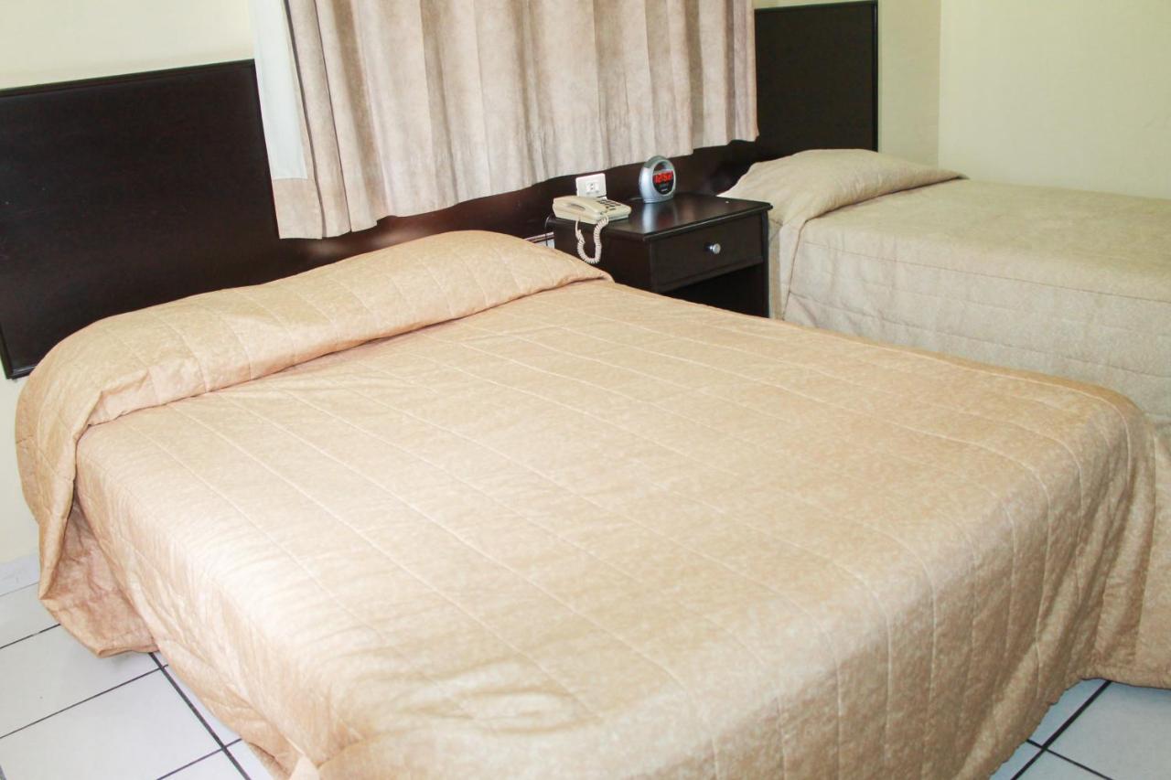 Hotel Davimar Guamuchil Екстериор снимка